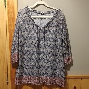 Lee blouse